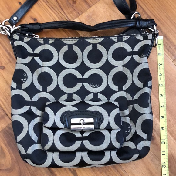 Coach Handbag - Picture 7 of 15